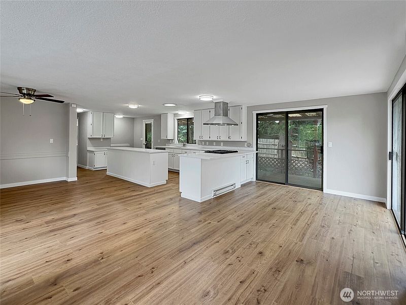 2nd image of 314 Snohomish Drive