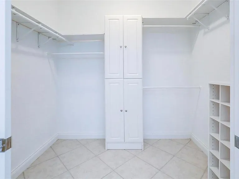 7032 River Run Blvd — Photo 12