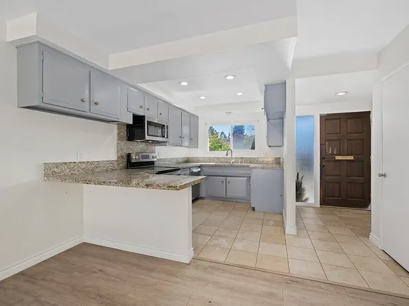 1881 Mitchell Ave Unit 107, Tustin, CA 92780