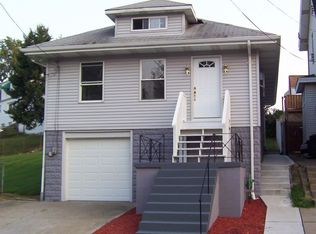 122 Montville St, Pittsburgh, PA