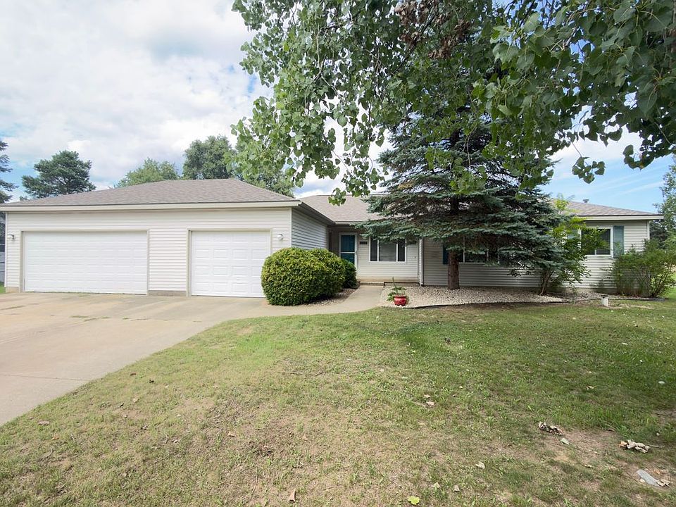 1st image of 4441 Hillrise Ct NE