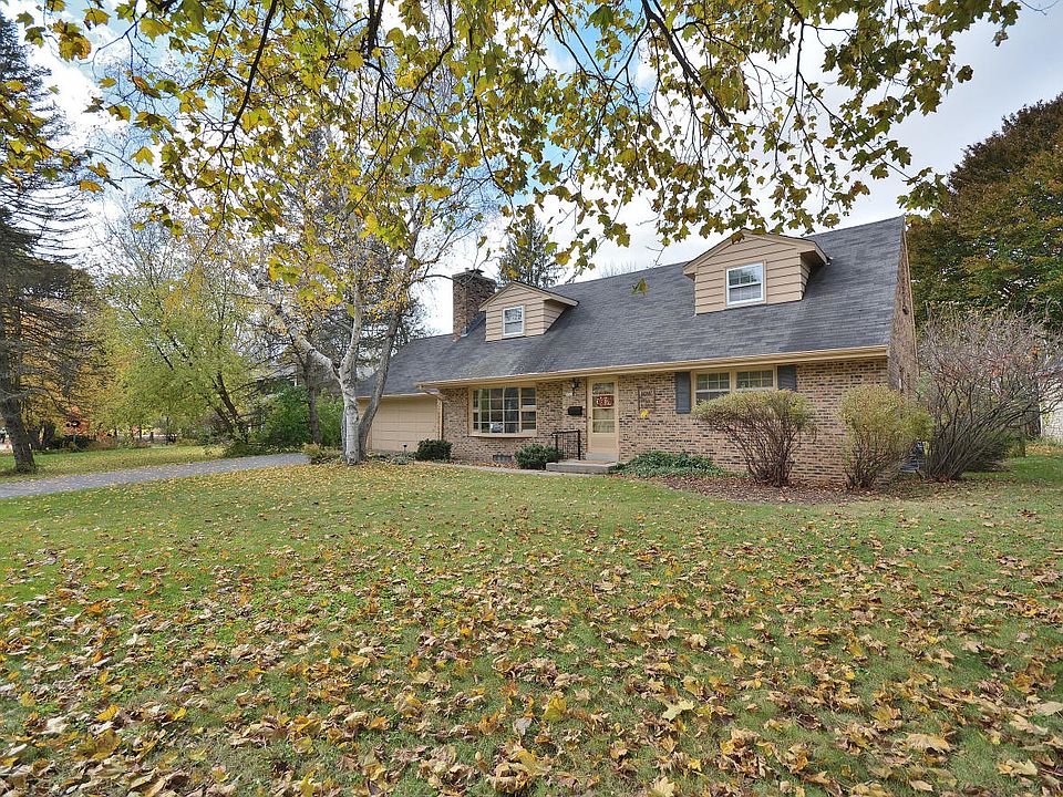 1st image of 3311 N Argonne Dr