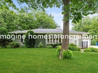 416 E 101st St, Bloomington, MN 55420