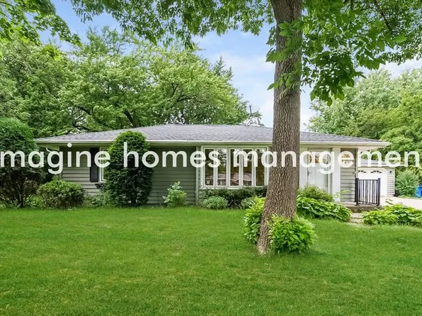 416 E 101st St, Bloomington, MN 55420