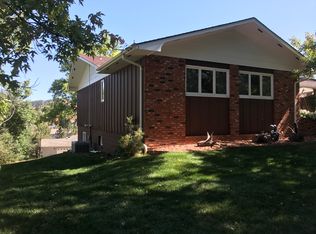 4820 Riva Ridge Rd, Rapid City, SD 57702