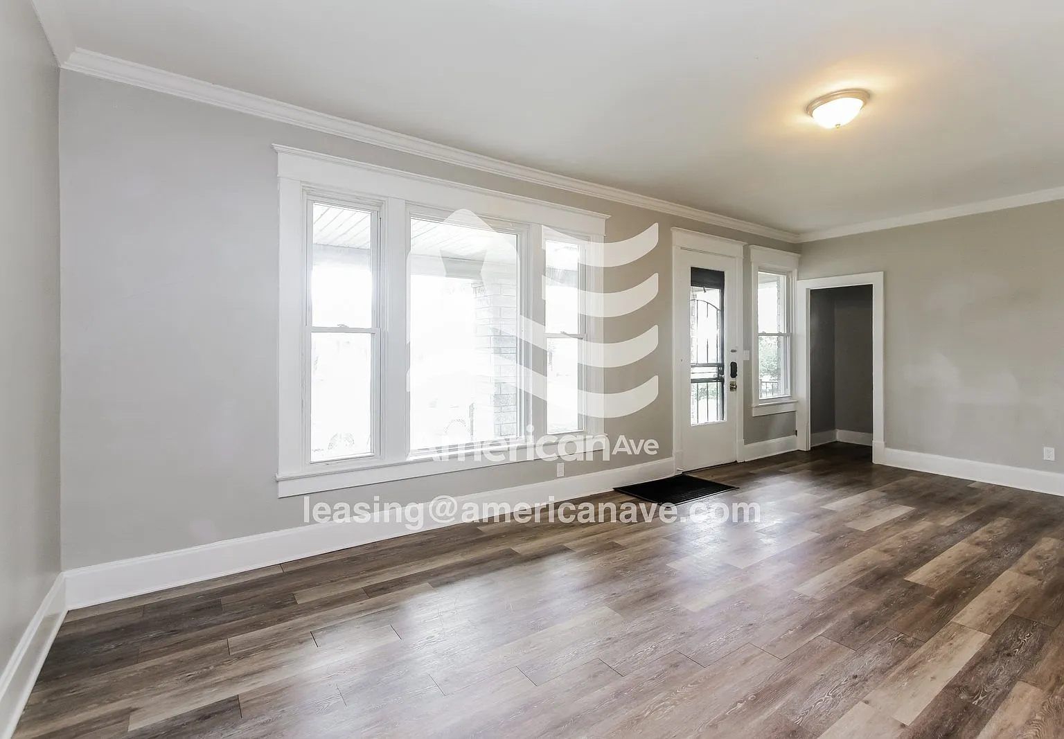 4 bed, 2.0 bath, 1834 sqft, $1,726 — Photo 3