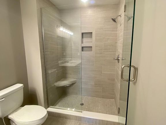 3rd image of 2533 W Towne St #61