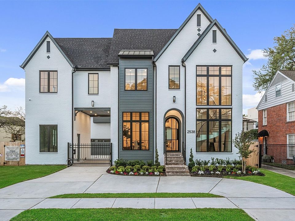 1st image of 2538 Addison Rd
