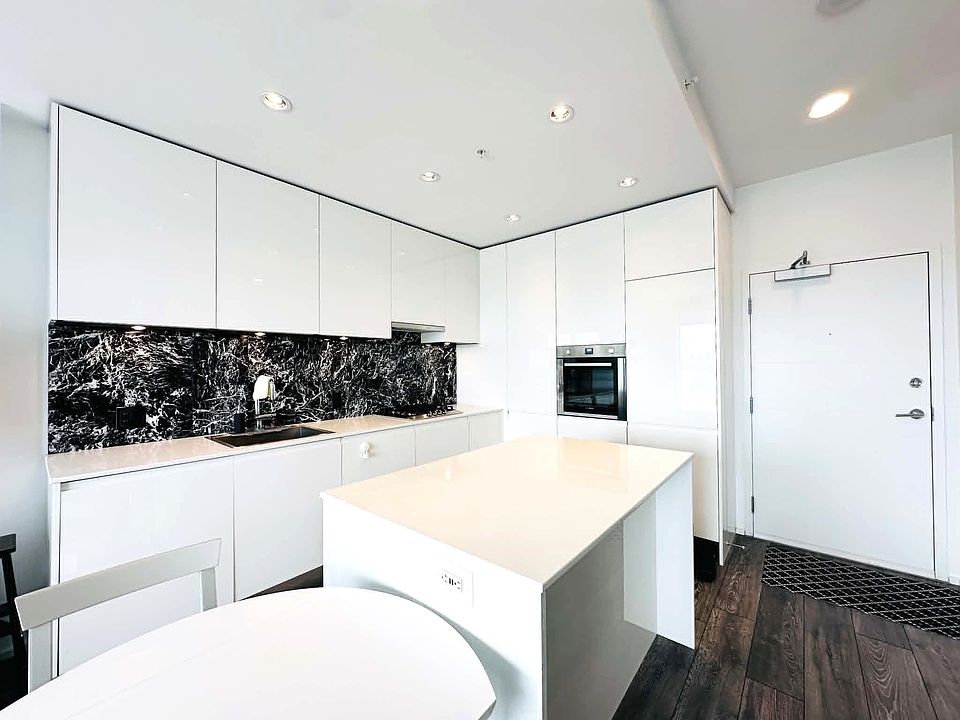 1st image of 4650 Brentwood Blvd #4203