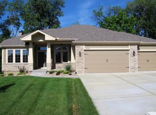 22621 Roosevelt St, Spring Hill, KS 66083