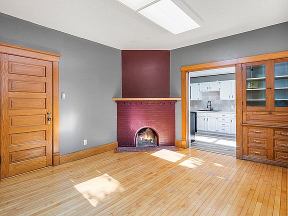 5th image of 257 Gauger St NE