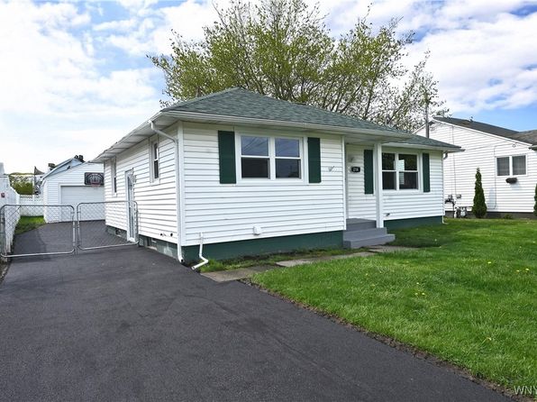 214 Rossler Ave, Cheektowaga, NY 14206