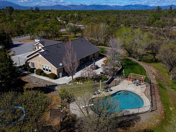 2nd image of 9109 Woodview Dr