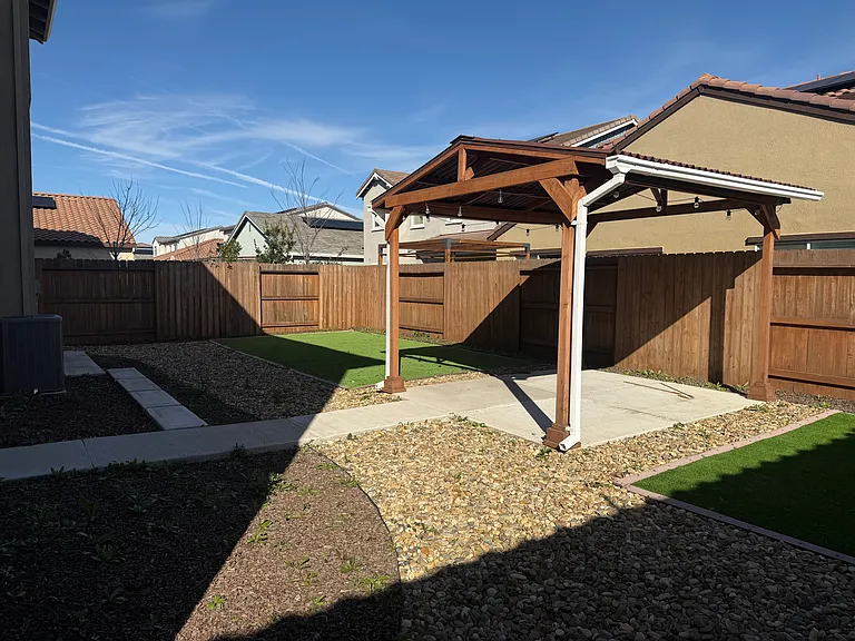 1864 Pollock Way — Photo 33