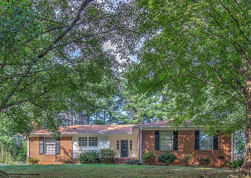 1st image of 1341 Abingdon Way