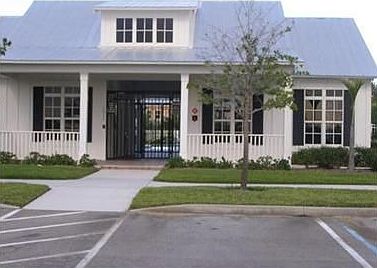 2nd image of 10467 SW West Park Ave