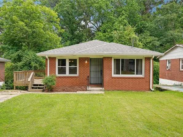 655 Albert St NW, Atlanta, GA 30318