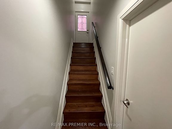 3rd image of 38 Gilley Rd #Basement
