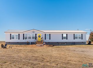 708 Curry Rd S, Clovis, NM 88101