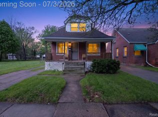 6881 Brace St, Detroit, MI 48228