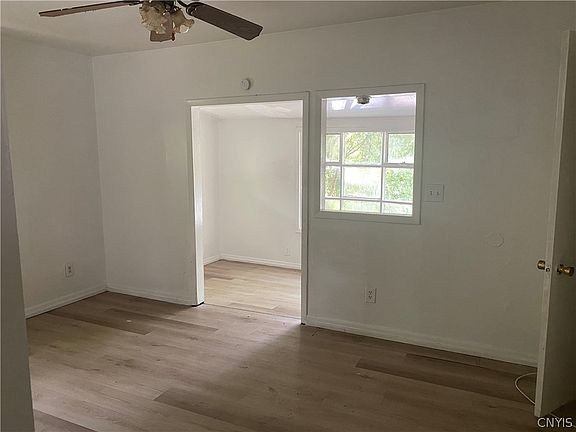 5th image of 151 Arsenal Dr