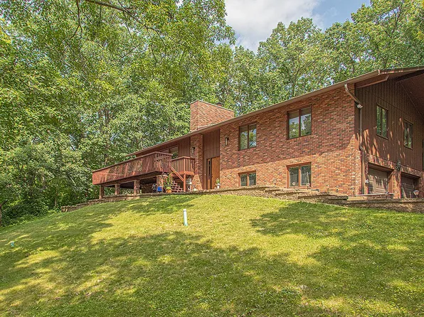 5737 Fox Chase DRIVE, Hokah, MN 55941