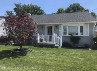 33 Beaumont Dr, Brick, NJ 08723