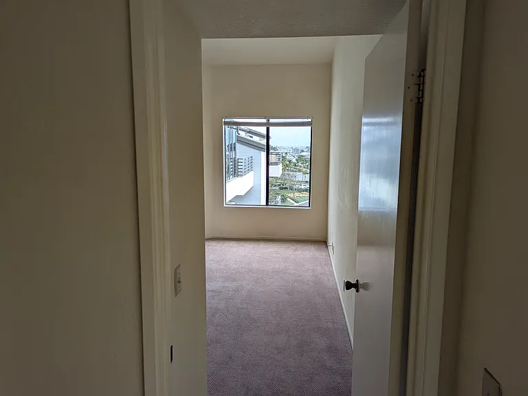 Secondary bedroom