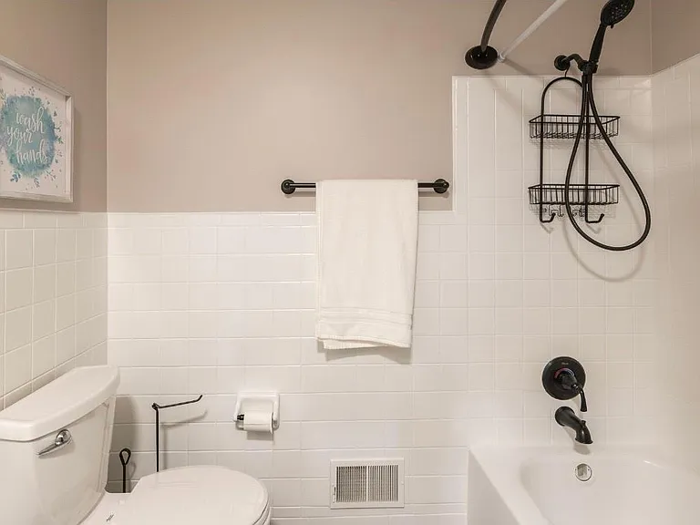28222 Saint Louise Dr — Photo 24