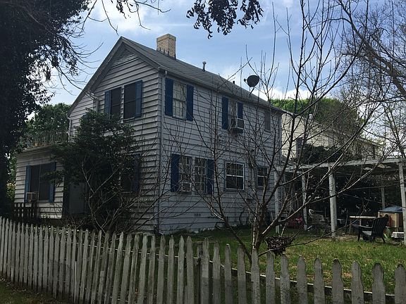 2nd image of 1551 McKinley Ave