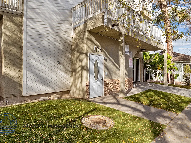 1133 Ohio Ave — Photo 13