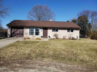 22 Schiele Rd, Logansport, IN 46947