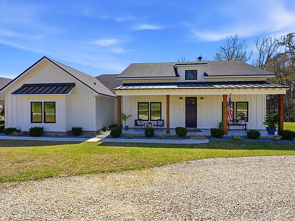 2nd image of 296 Hunter Rdg