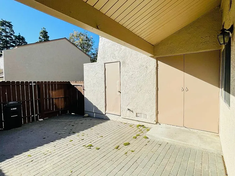 1214 Llama Ct — Photo 27