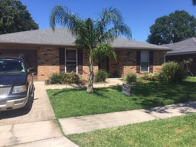 1st image of 348 Sugarpine Dr