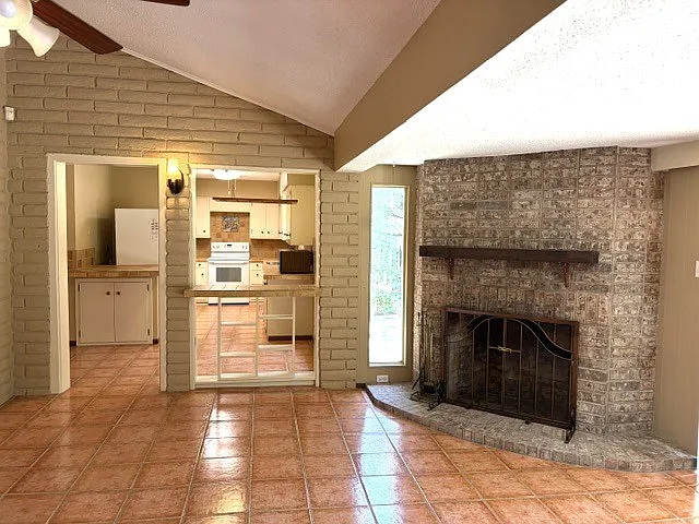 531 Fairway Ct — Photo 6