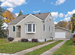 402 11th Ave SW, Austin, MN 55912