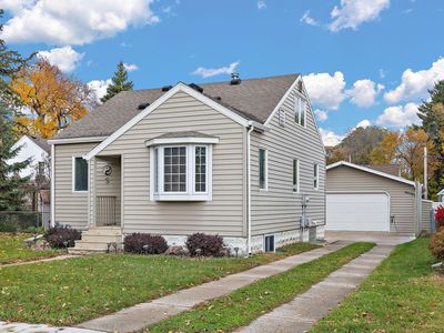 402 11th Ave SW, Austin, MN, 55912