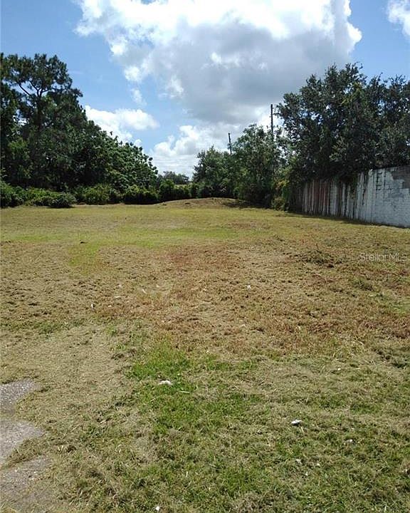 1st image of 1813 Park Manor Dr