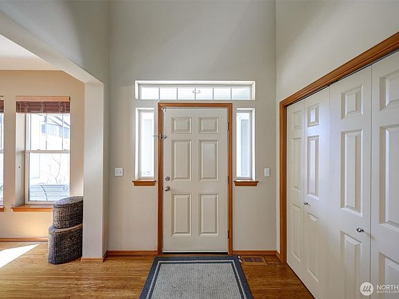 5th image of 252 Quincy Avenue NE