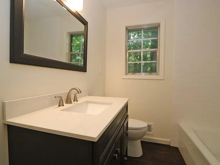 4215 Fawn Ln SE — Photo 18