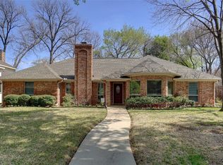 2001 Burning Tree Ln, Denton, TX 76209