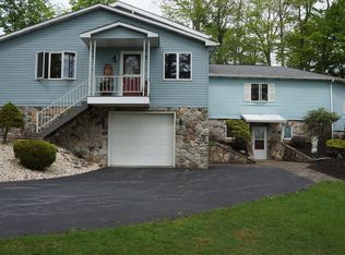 252 Montego Bay Rd, Du Bois, PA 15801