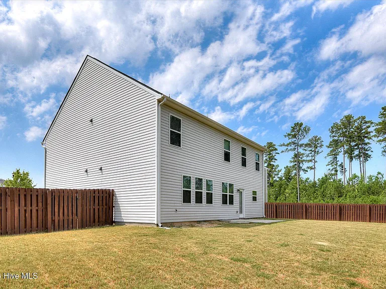 1147 Sims Dr — Photo 47