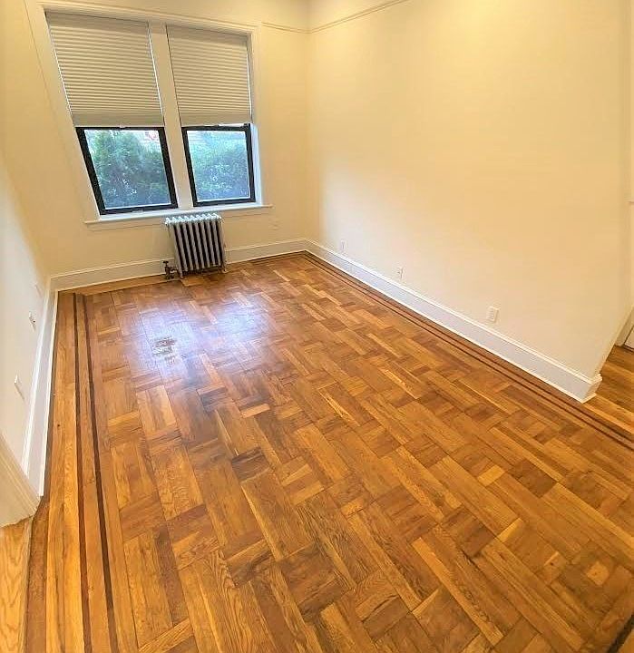 1st image of 2407 36th St APT A2