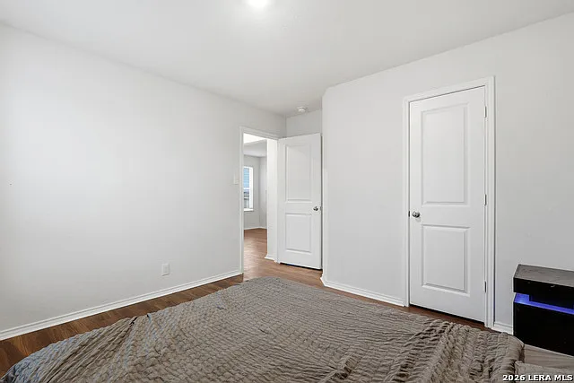 15426 Shortwing — Photo 12
