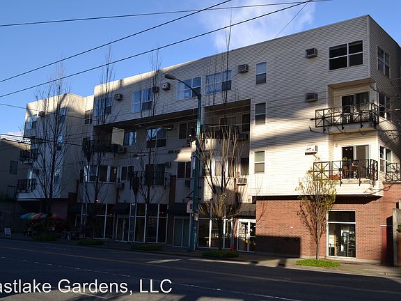 3rd image of 3230 Eastlake Ave E APT 300
