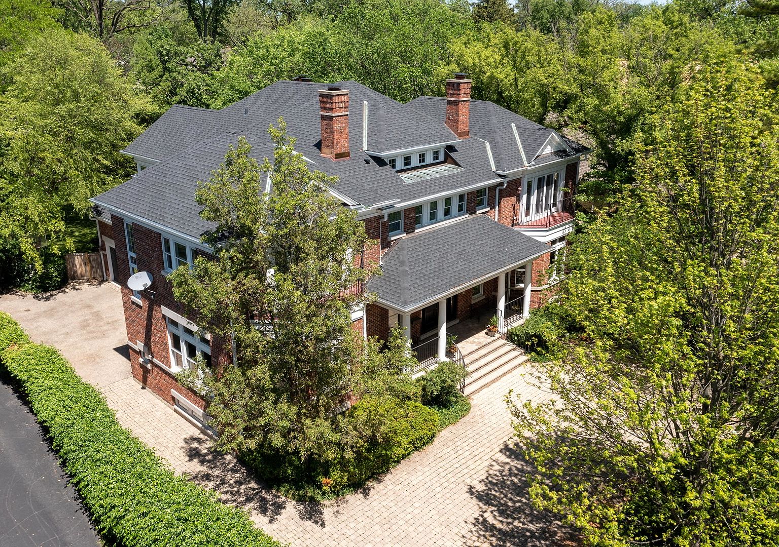 679 Hill Rd, IL 60093 Zillow