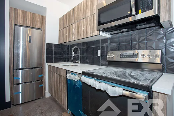 Rented by EXR Somerset LLC | media 1