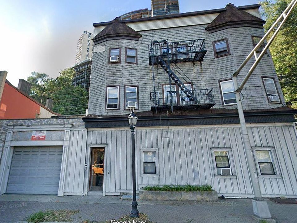 1st image of 1919 Willow Ave #5